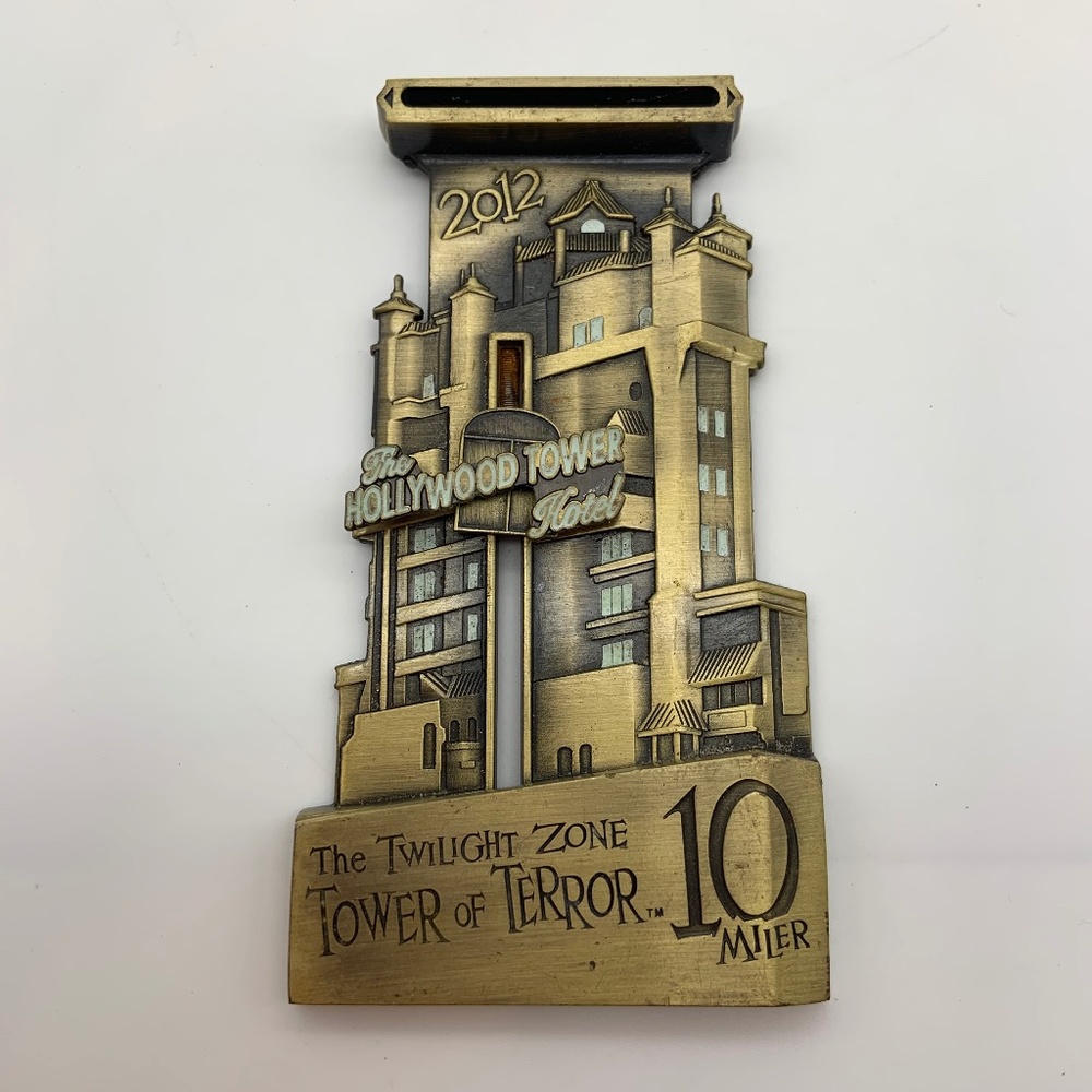 Disney The Twilight Zone Hollywood Tower of Terror 10 Miler Run 2012 Medal